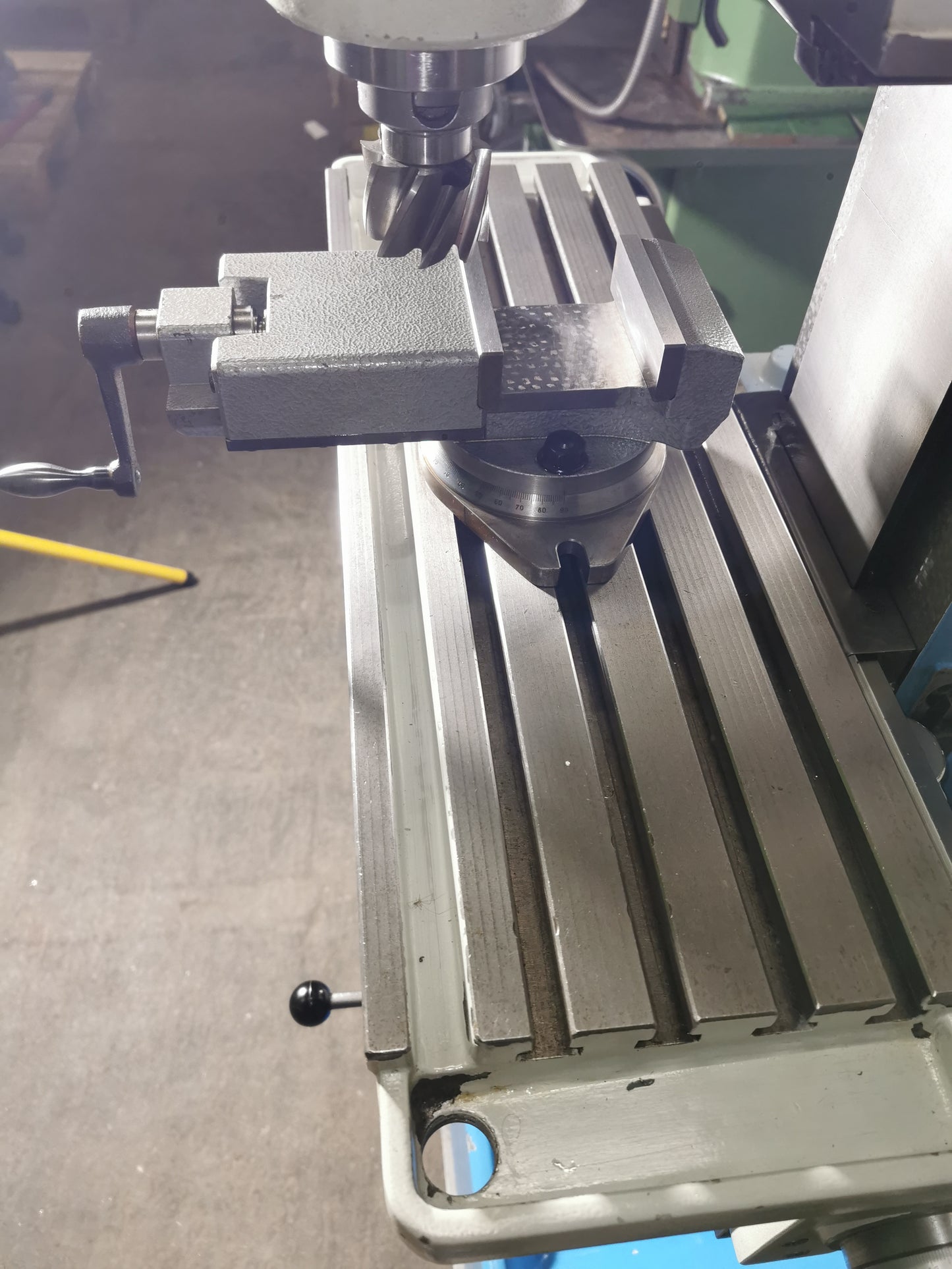 Schaublin 13 Präzisions Fräsmaschine KOMPLETT REVIDIERT