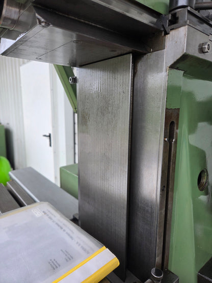 Aciera F4 Präzisions Universal Fräsmaschine