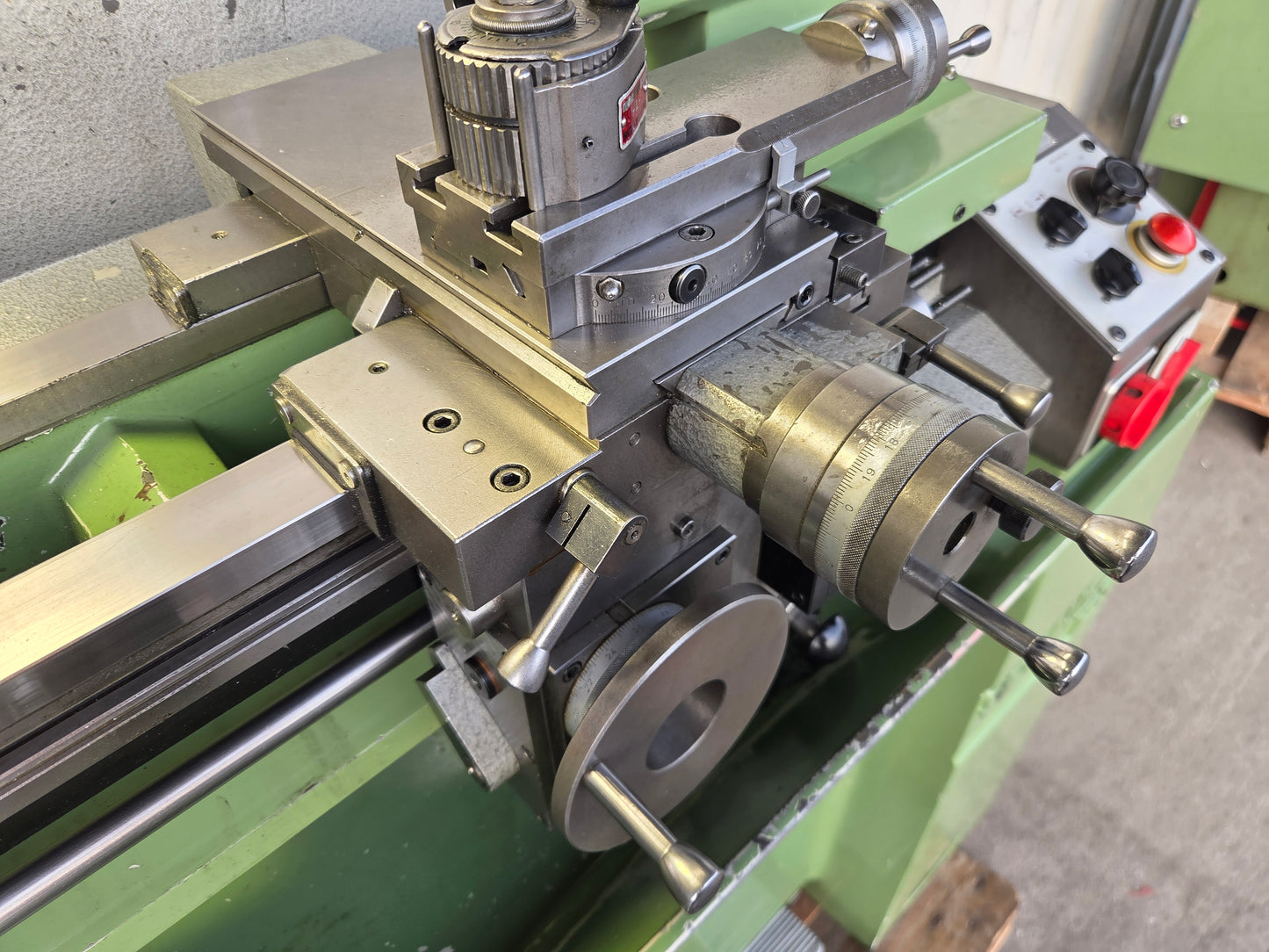 Schaublin 125B Hochpräzisions Drehmaschine
