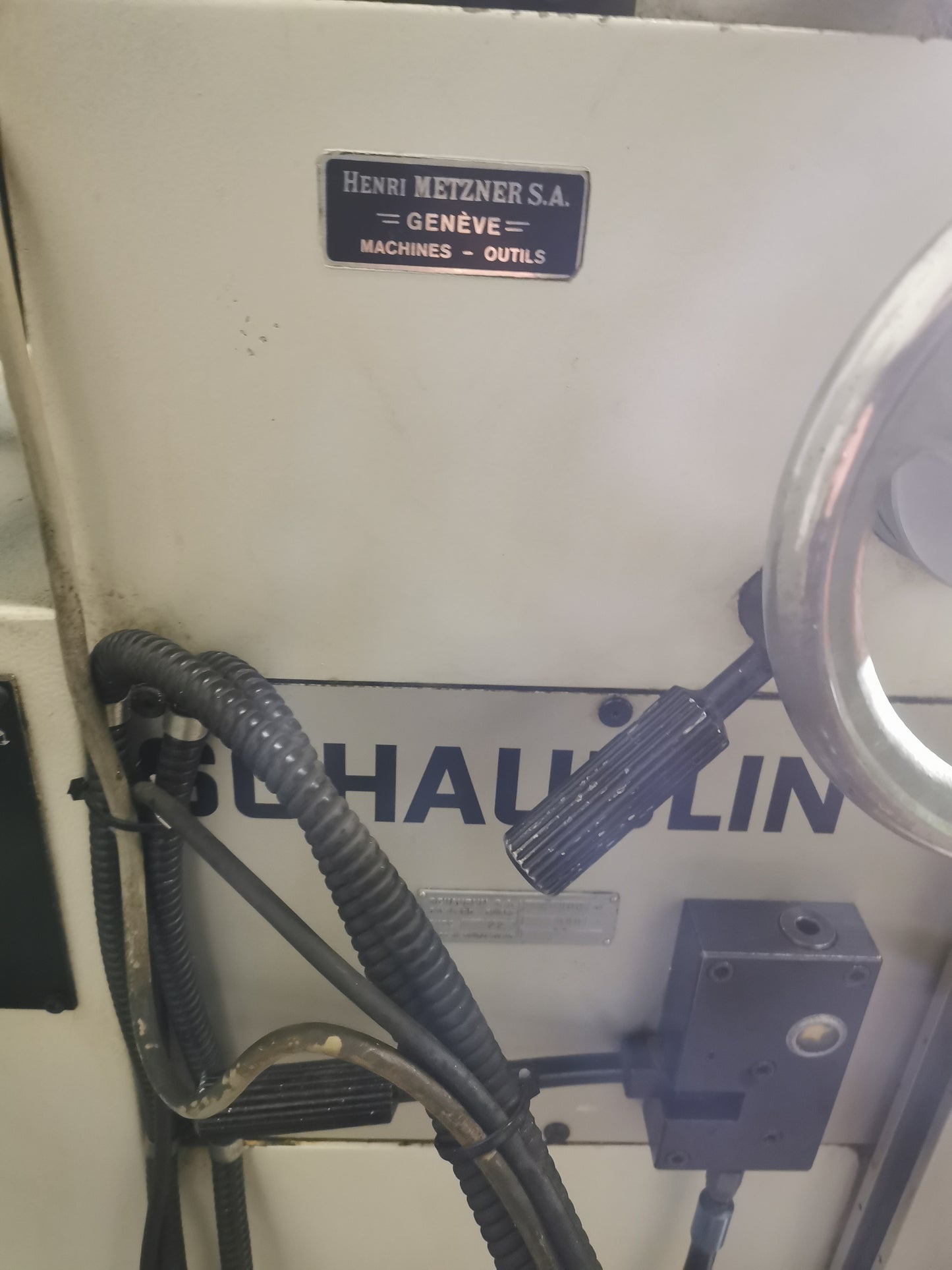 Schaublin 22 Präzisions Universal Fräsmaschine