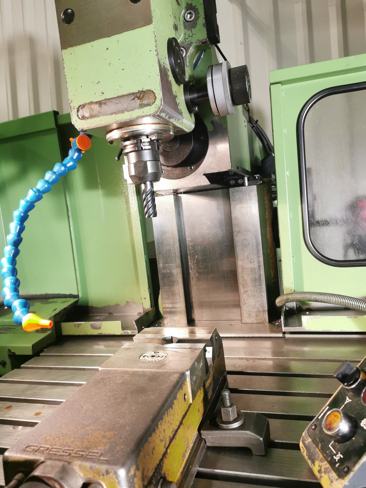 Deckel FP4MK Werkzeug Fräsmaschine mit viel Zubehör