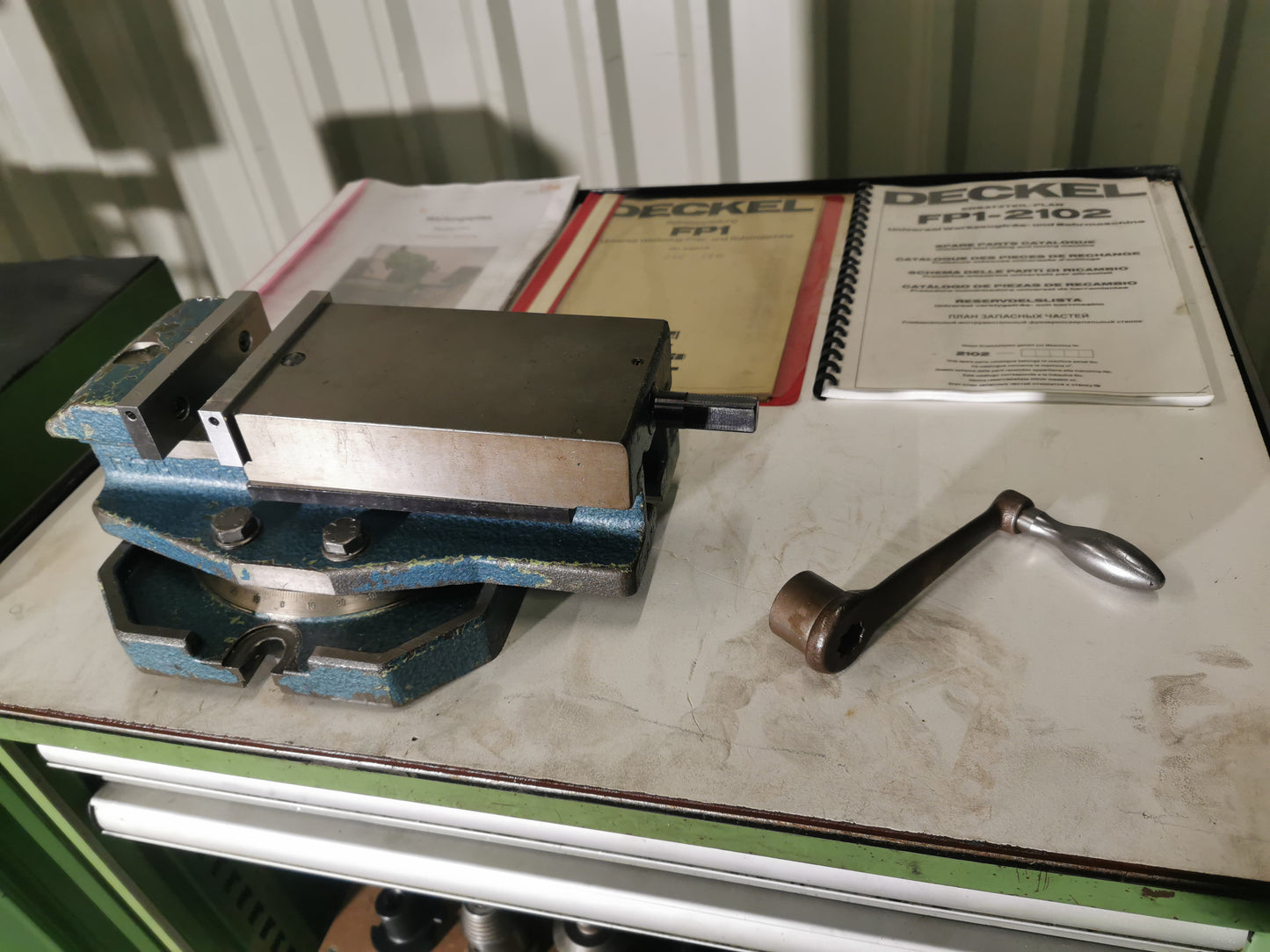 Deckel FP1 Aktiv Fräsmaschine mit viel Zubehör