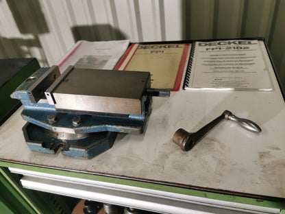 Deckel FP1 Aktiv Fräsmaschine mit viel Zubehör