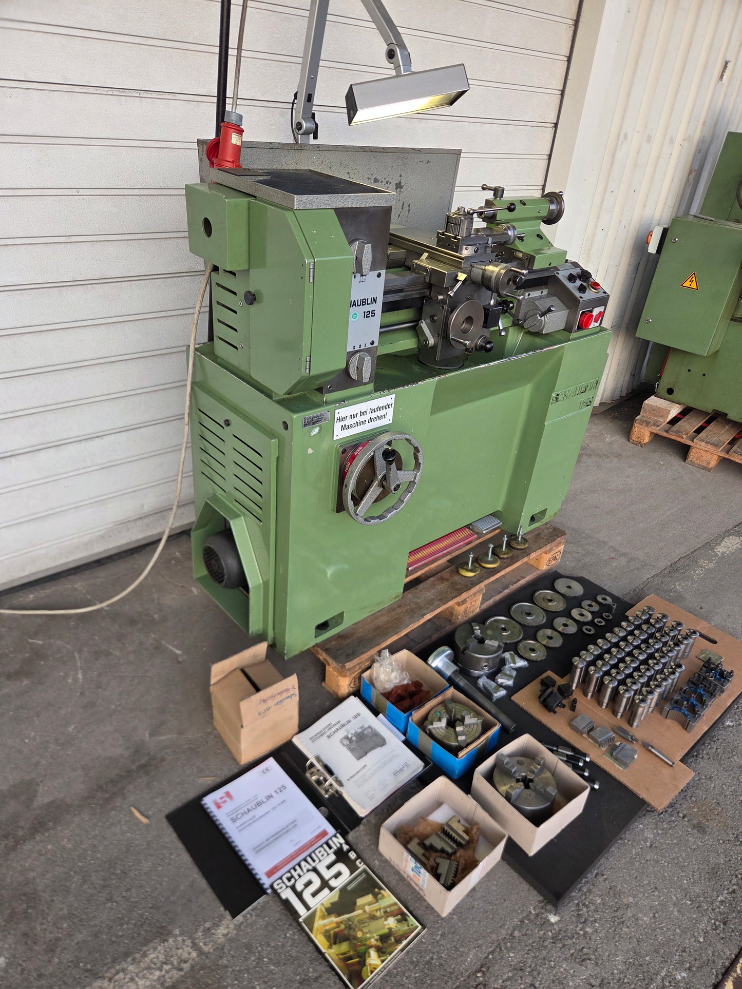 Schaublin 125B Hochpräzisions Drehmaschine