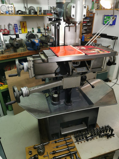 Schaublin 13 Präzisions Fräsmaschine mit Zubehör