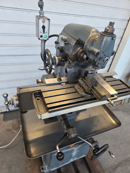 Aciera F3 Präzisions Universal Fräsmaschine