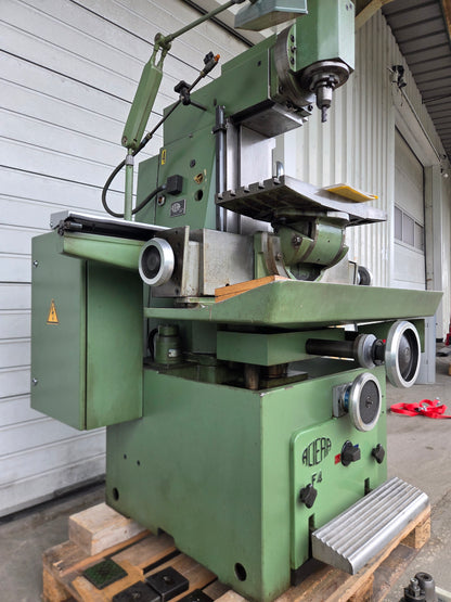 Aciera F4 Präzisions Universal Fräsmaschine