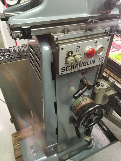 Schaublin 13 Präzisions Fräsmaschine mit Zubehör