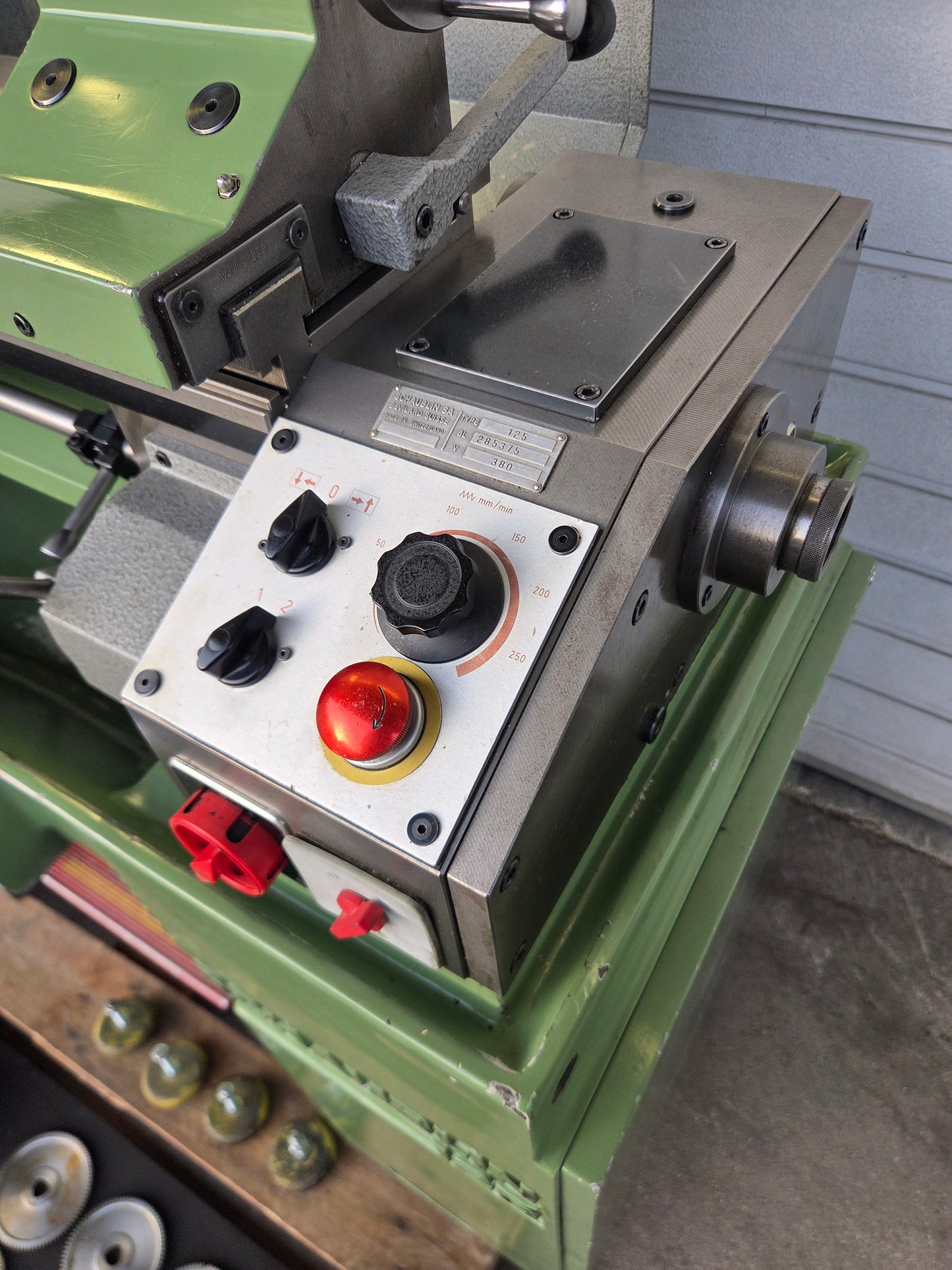 Schaublin 125B Hochpräzisions Drehmaschine