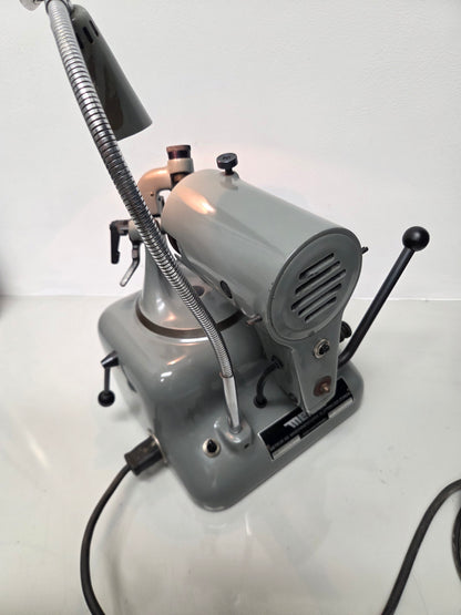 Meteor KBS-3 Präzisions Bohrerschleifmaschine