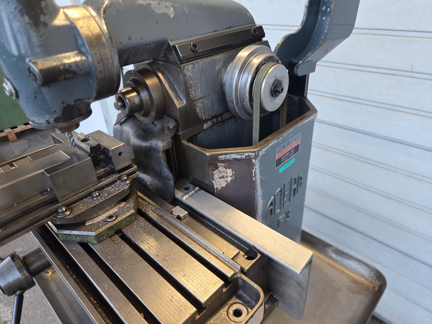 Aciera F3 Präzisions Universal Fräsmaschine