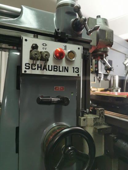 Schaublin 13 Präzisions Fräsmaschine mit Zubehör
