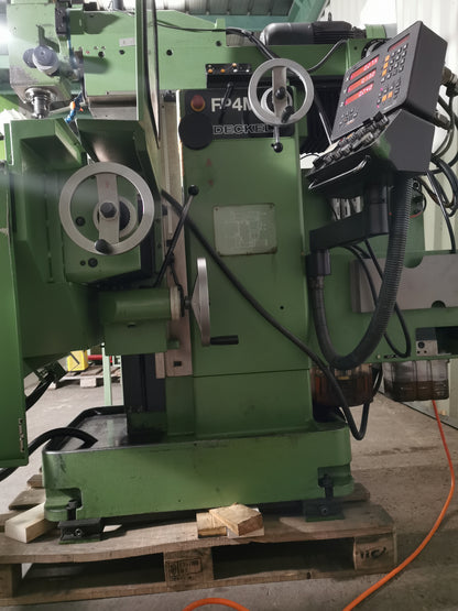 Deckel FP4MK Werkzeug Fräsmaschine mit viel Zubehör