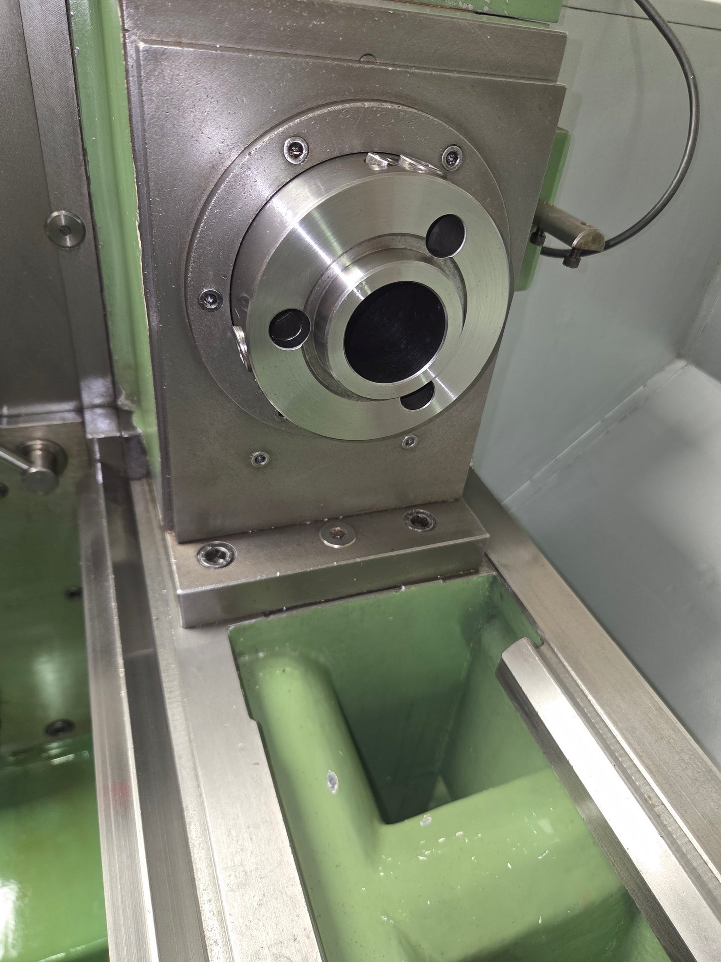 Schaublin 150 Hochpräzisionsdrehmaschine