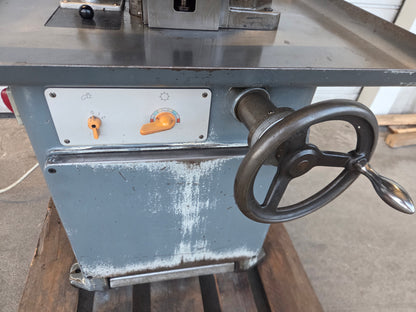 Aciera F3 Präzisions Universal Fräsmaschine