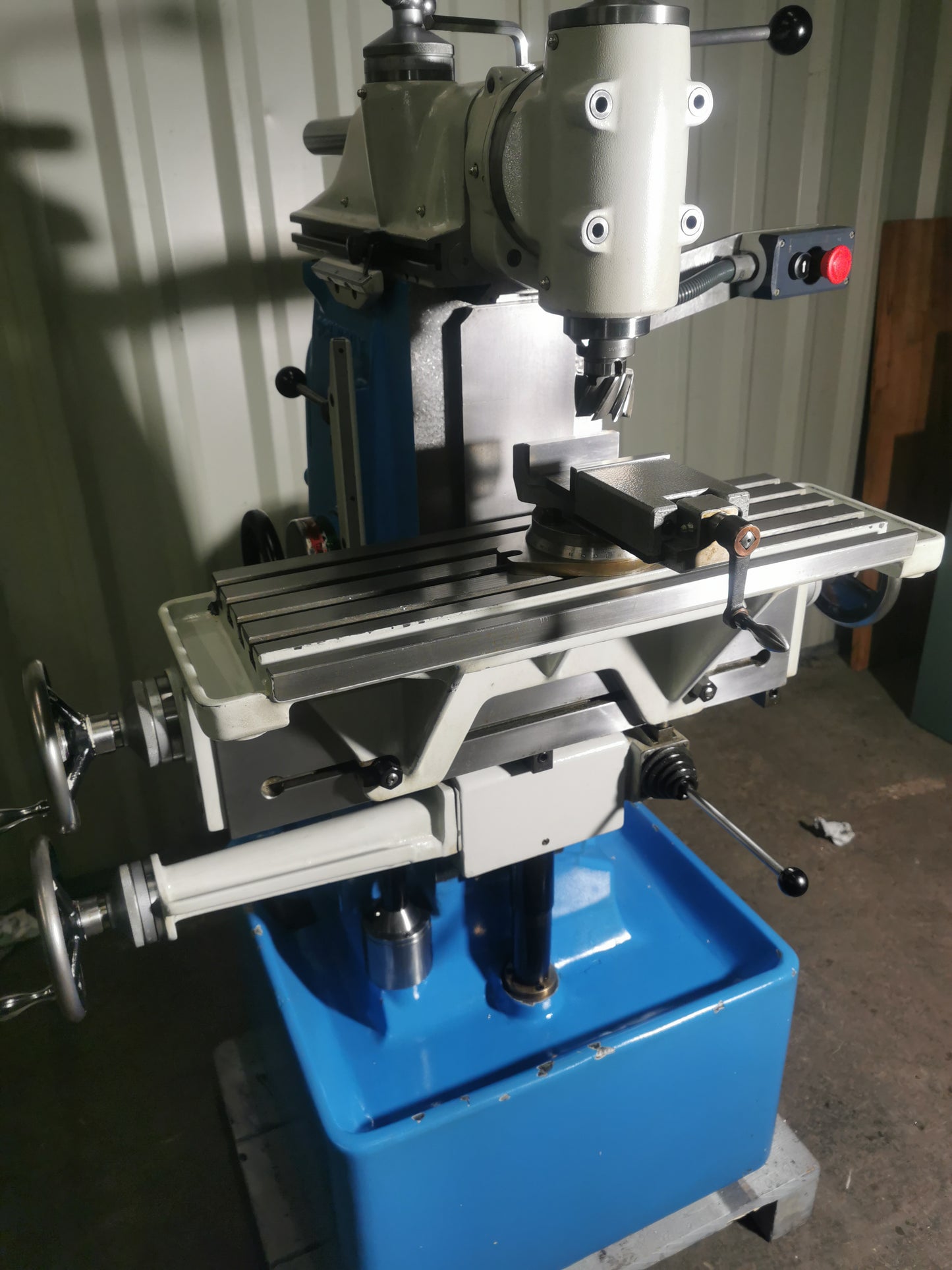 Schaublin 13 Präzisions Fräsmaschine KOMPLETT REVIDIERT