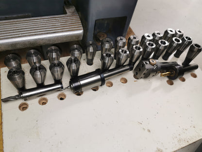 Schaublin 13 Präzisions Fräsmaschine mit Zubehör