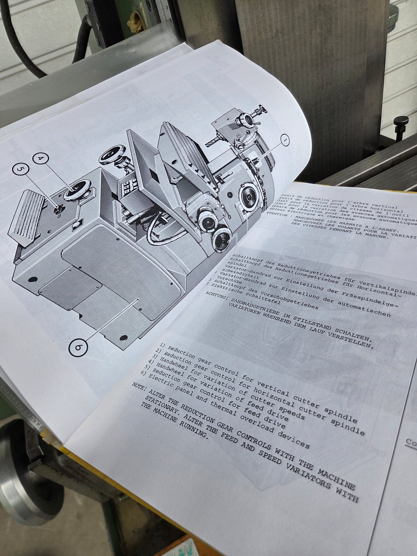 Aciera F4 Präzisions Universal Fräsmaschine
