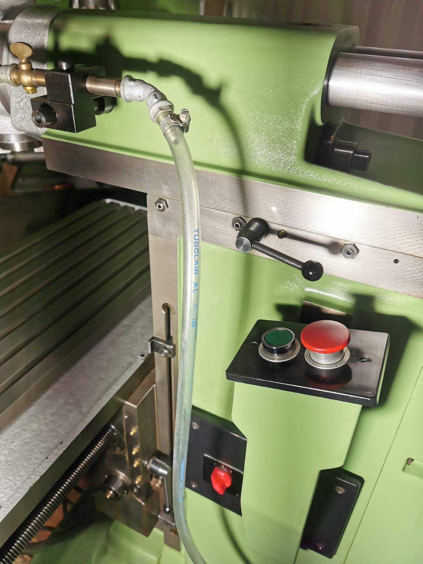 Sixis 103 Präzisions Fräsmaschine Bestzustand