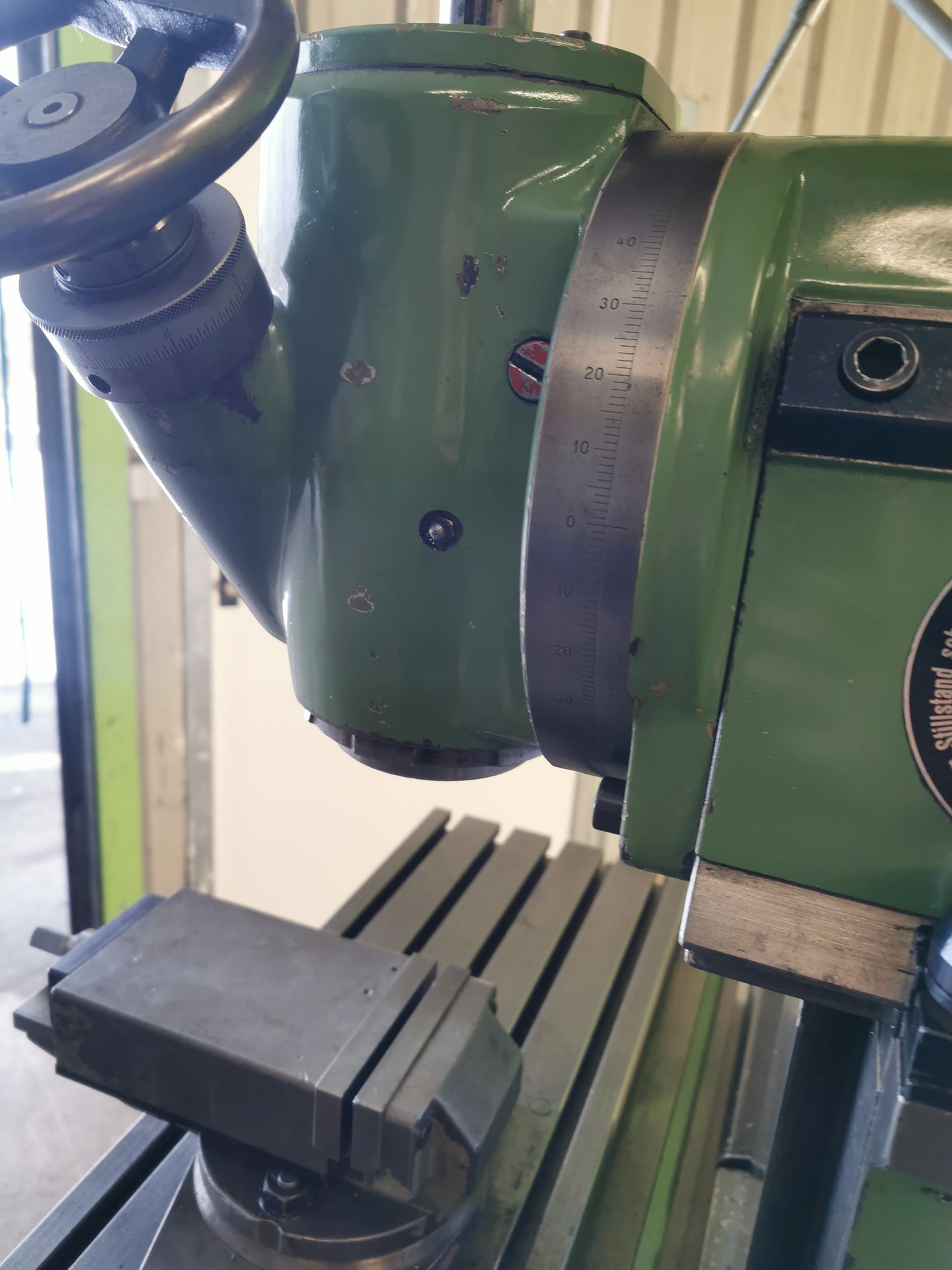 Aciera F4 Präzisions Universal Werkzeugfräsmaschine