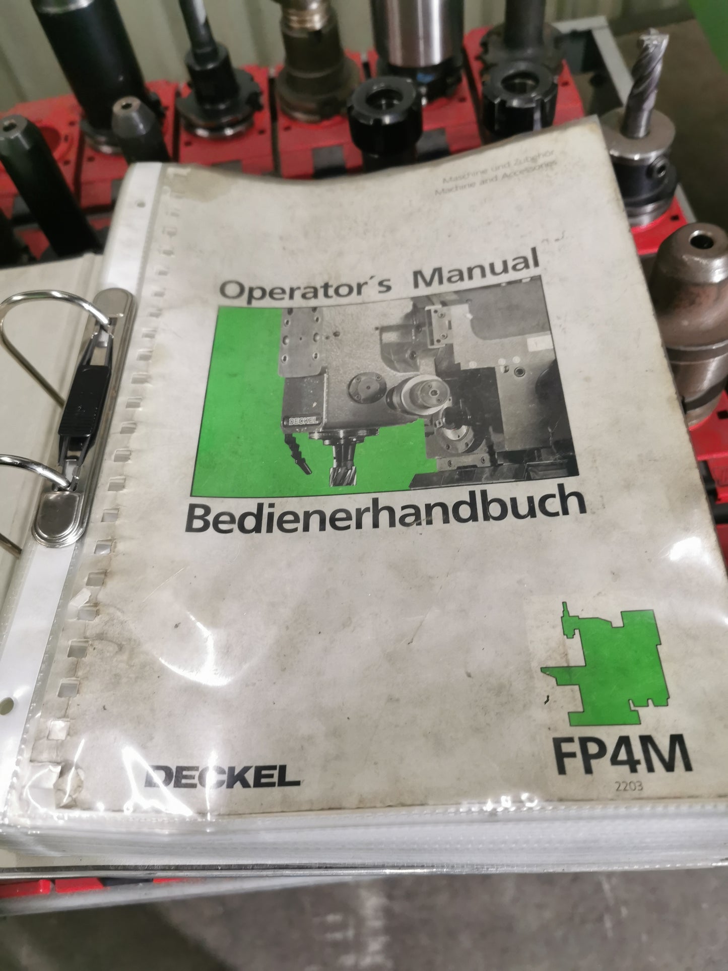 Deckel FP4MK Werkzeug Fräsmaschine mit viel Zubehör