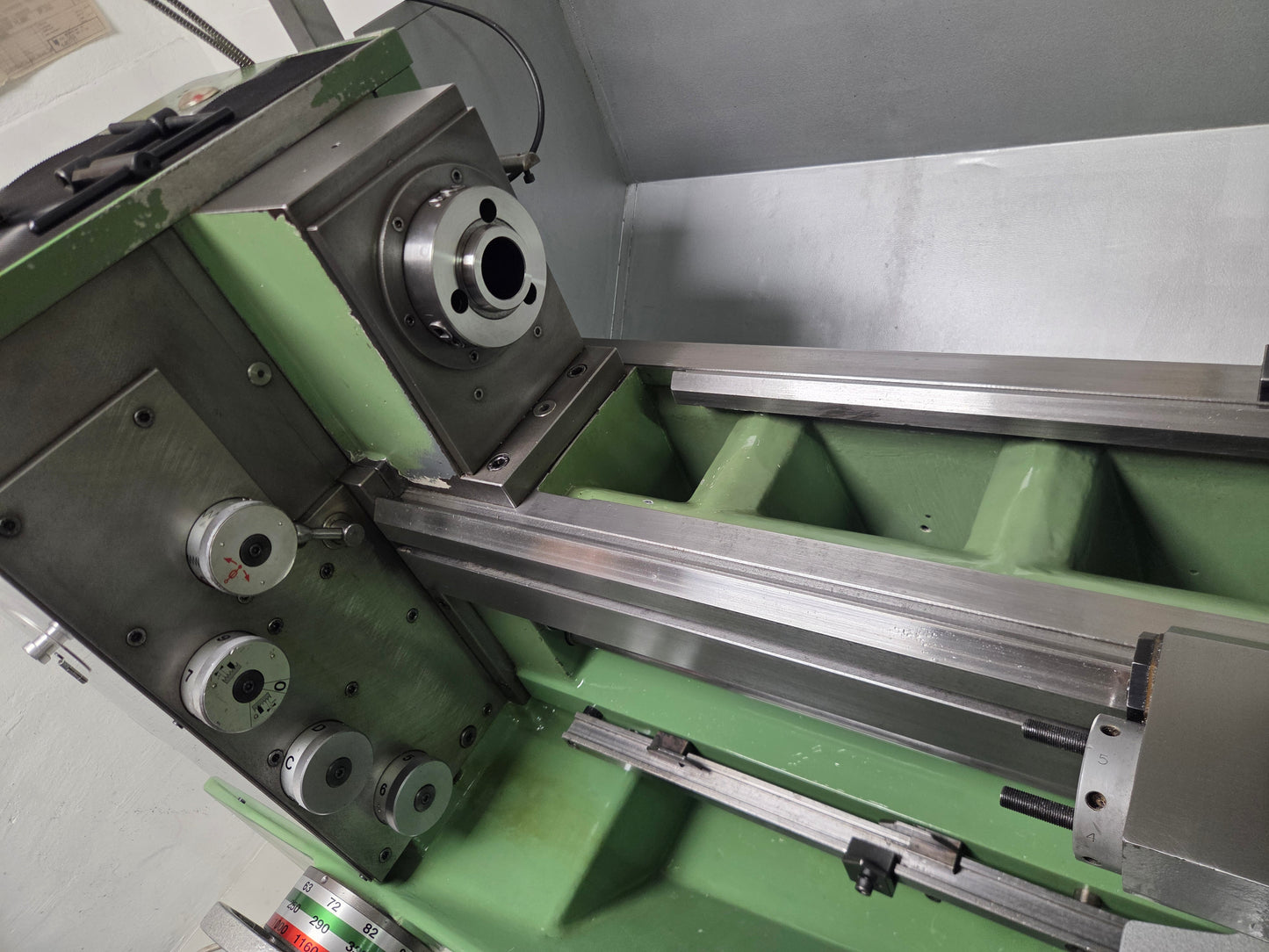 Schaublin 150 Hochpräzisionsdrehmaschine