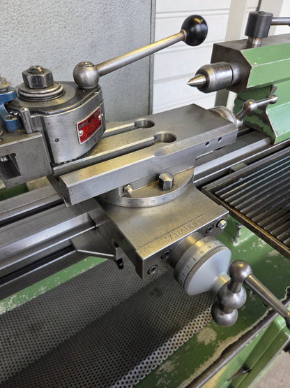 Schaublin 102 N80 Präzisions Drehmaschine mit Zubehör