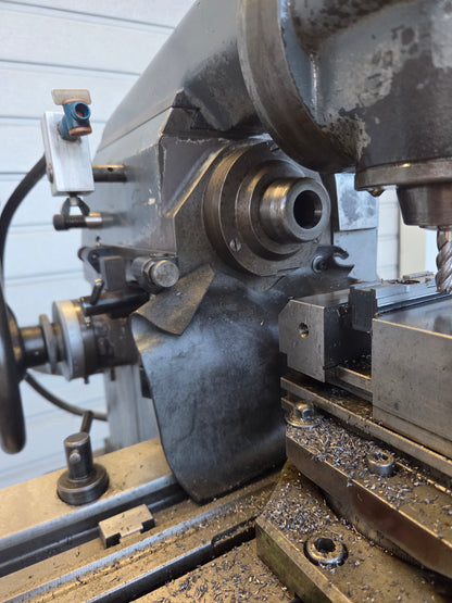 Aciera F3 Präzisions Universal Fräsmaschine