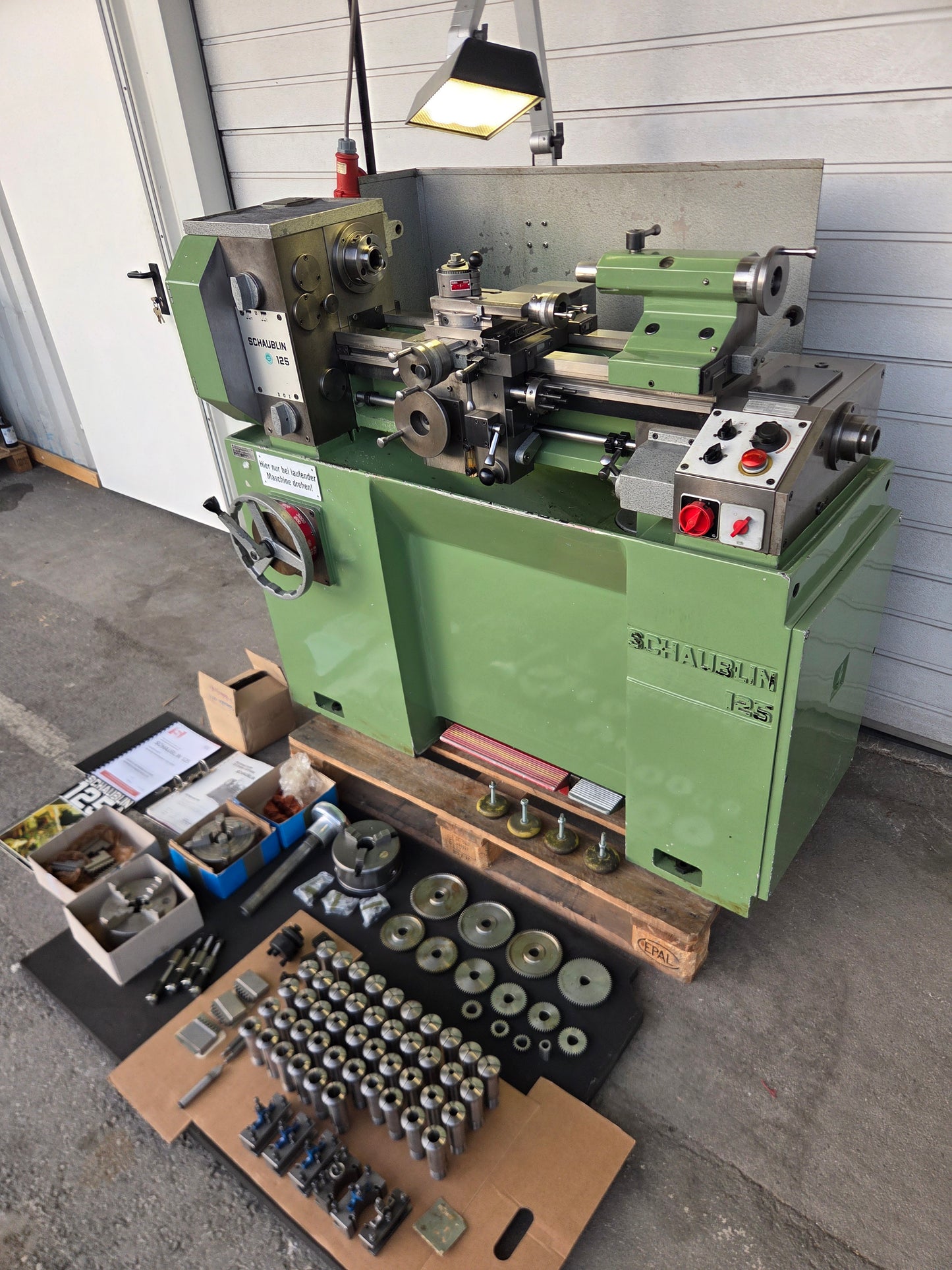 Schaublin 125B Hochpräzisions Drehmaschine