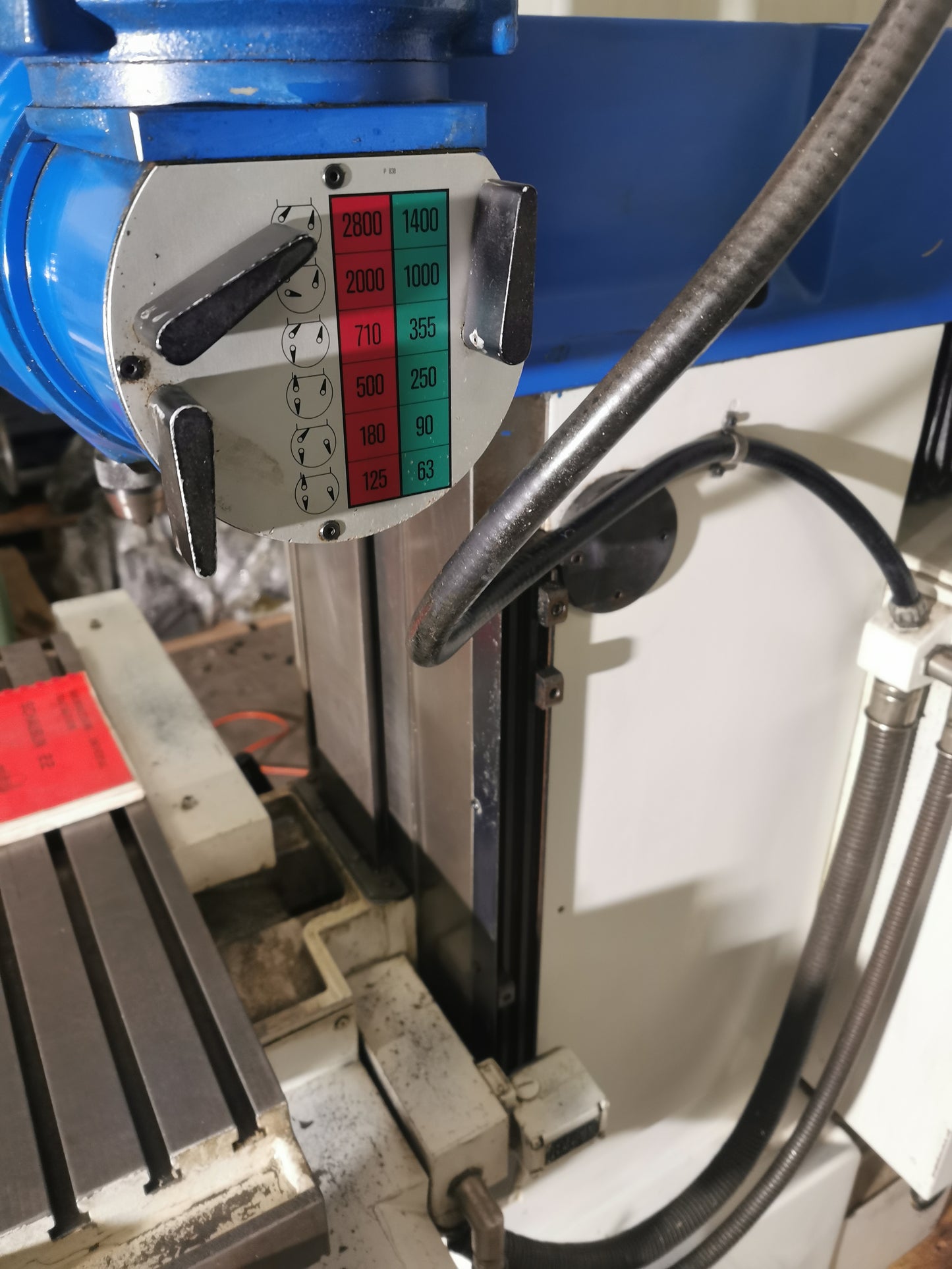 Schaublin 22 Präzisions Universal Fräsmaschine