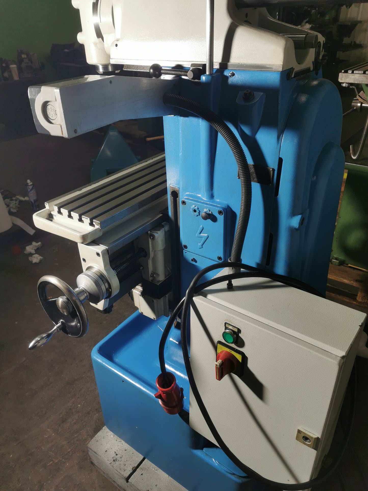 Schaublin 13 Präzisions Fräsmaschine KOMPLETT REVIDIERT