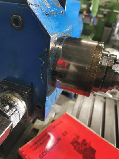 Schaublin 22 Präzisions Universal Fräsmaschine