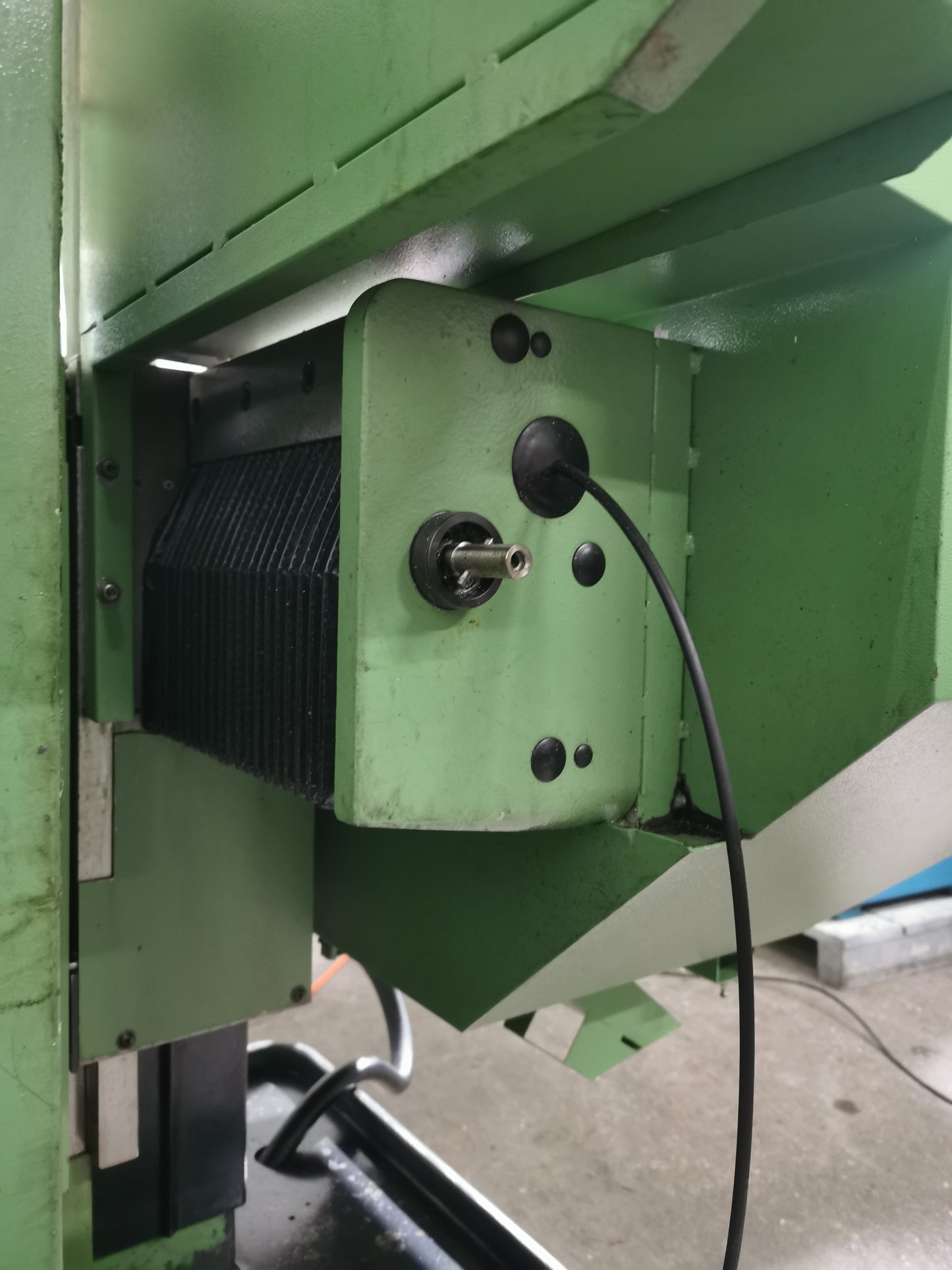 Deckel FP4MK Werkzeug Fräsmaschine mit viel Zubehör